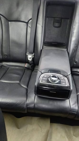 هيونداي ازيرا 2011 - صورة 4