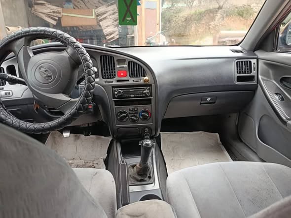 هيونداي افانتي اكس دي 2006 - صورة 3