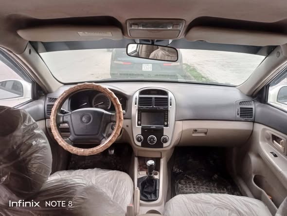 كيا سيراتو 2006 - صورة 3