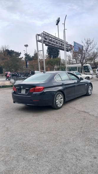 بي ام دبليو ٥٢٠ 2013 - صورة 1