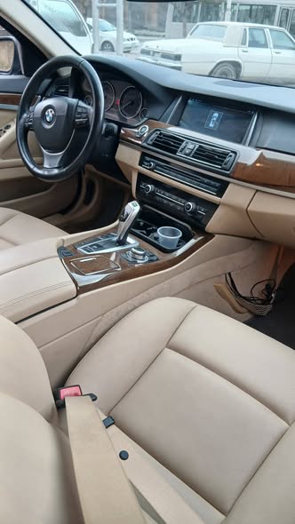 بي ام دبليو ٥٢٠ 2013 - صورة 2