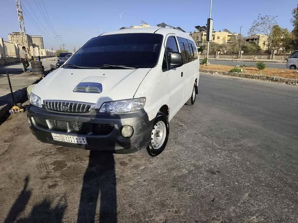 هيونداي ستاريكس 2004 - صورة 5