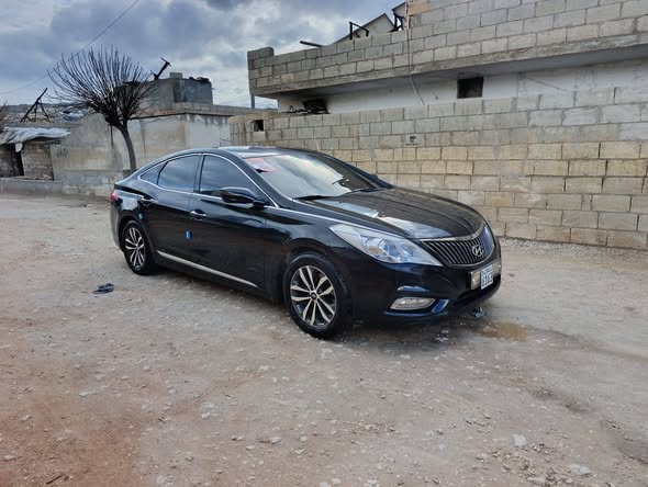 هيونداي أزيرا 2012 - صورة 5