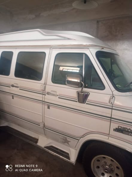 شفر فان 1992 - صورة 4