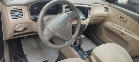 كيا ريو 2009 - صورة 2