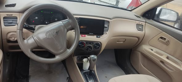 كيا ريو 2009 - صورة 5