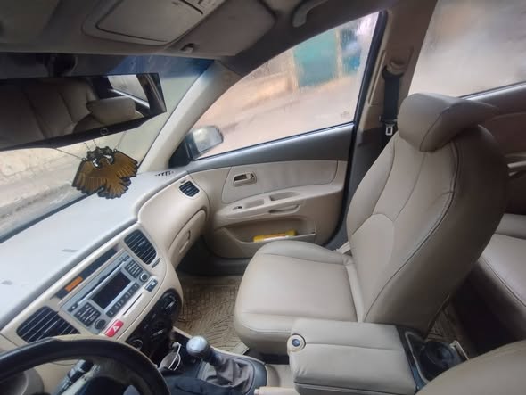 كيا ريو 2009 - صورة 2