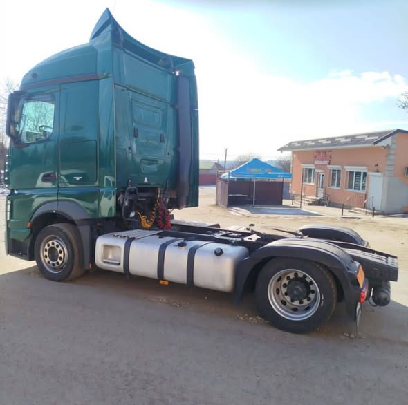 مرسيدس بنز أكتروس 2013 - صورة 2