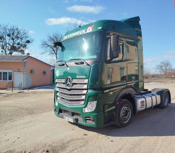 مرسيدس بنز أكتروس 2013 - صورة 4