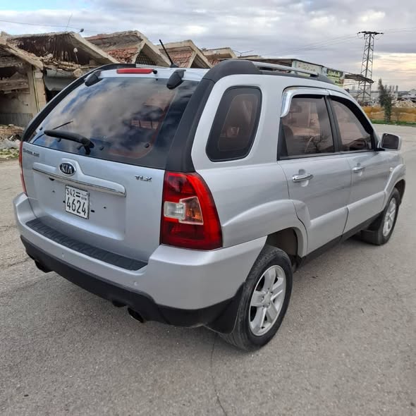 كيا سبورتاج 2009 - صورة 2