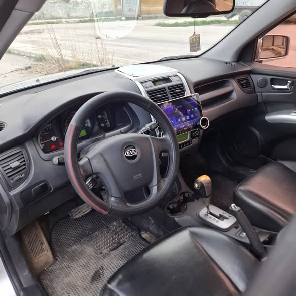 كيا سبورتاج 2009 - صورة 4