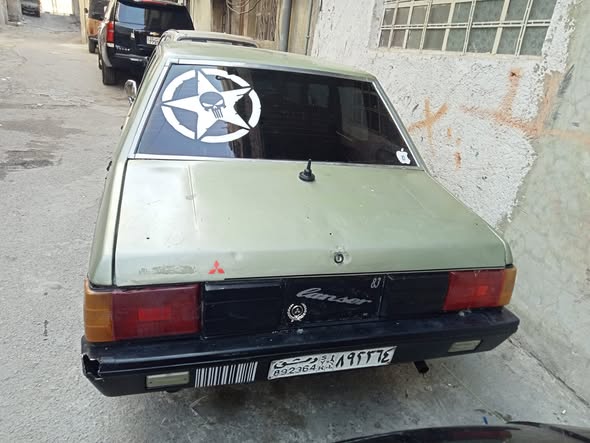 ميتسوبيشي لانسر 1983 - صورة 4