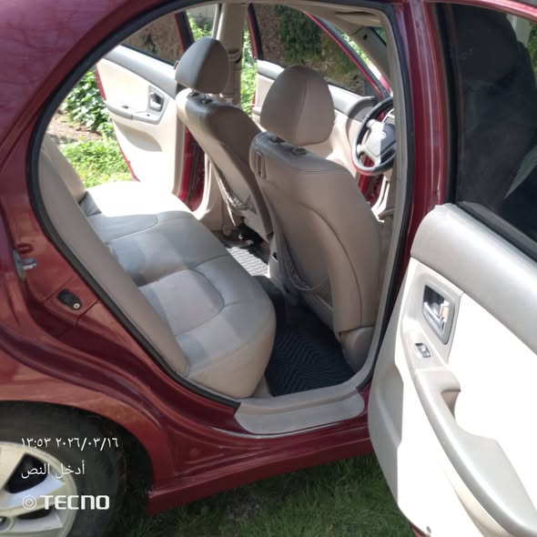 كيا سيراتو 2008 - صورة 3