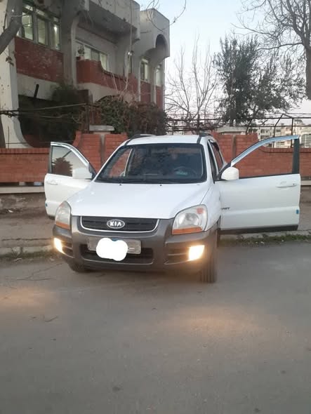 كيا سبورتاج 2008 - صورة 2