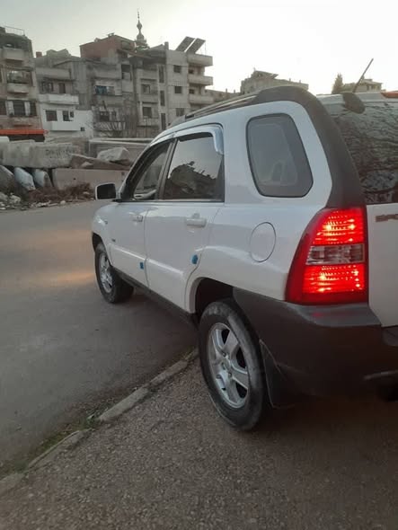 كيا سبورتاج 2008 - صورة 3