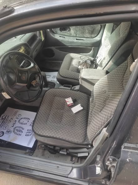 بروتون ويرا 2001 - صورة 3