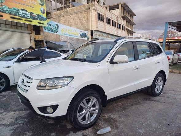 هيونداي سنتافيه 2012 - صورة 3