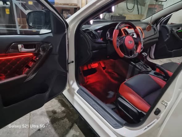 كيا فورتي 2011 - صورة 3