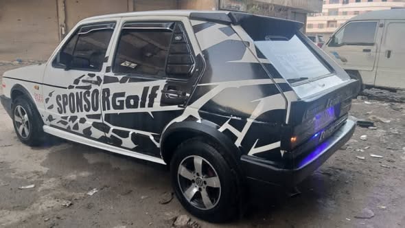 فولكس فاجن غولف 1977 - صورة 3