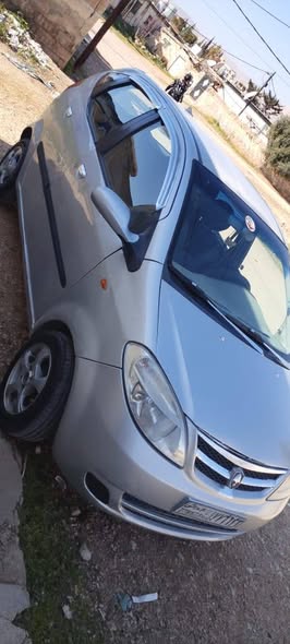 شانا بيني 2009 - صورة 3