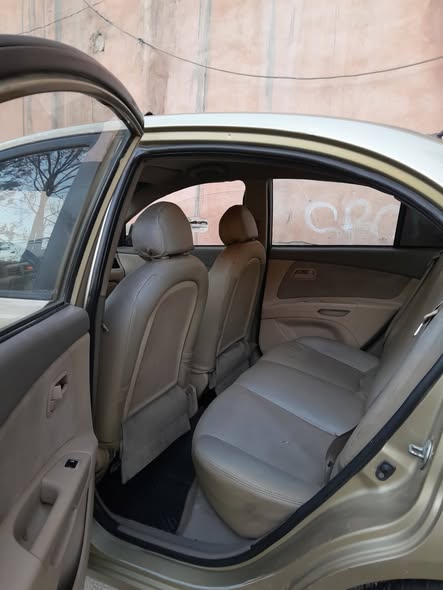 كيا ريو 2009 - صورة 4