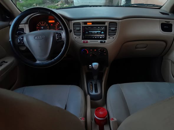 كيا ريو 2009 - صورة 5