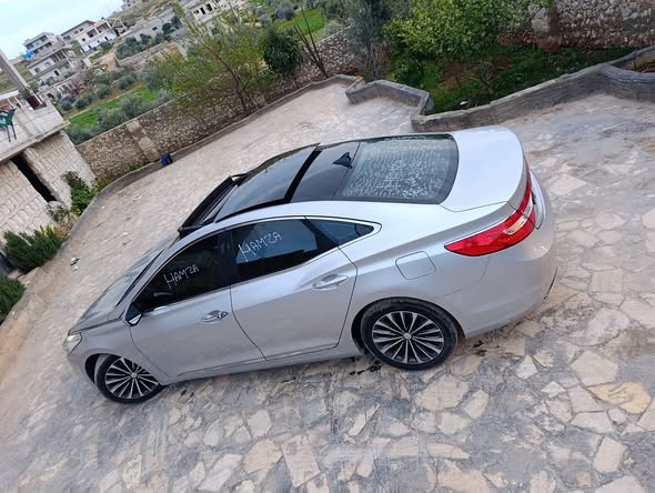 هيونداي ازيرا 2014 - صورة 4