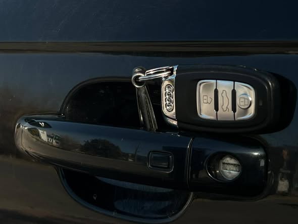 اودي A4 2011 - صورة 4