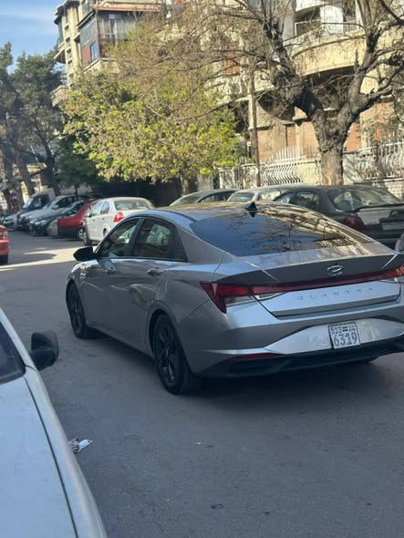 هيونداي الينترا 2021 - صورة 4