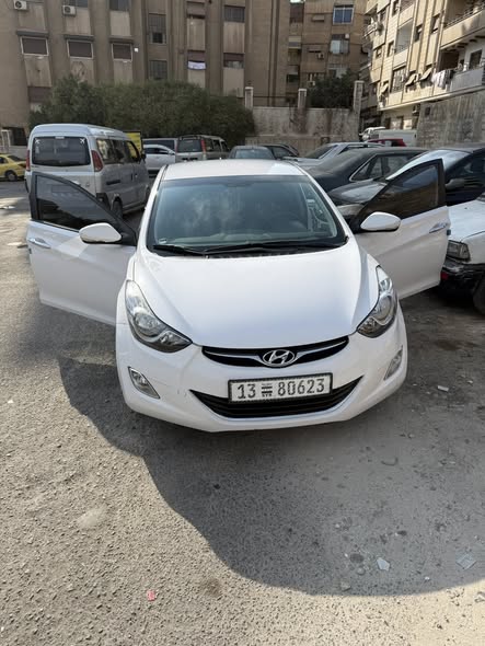 Hyundai افانتي 2014 - صورة 4