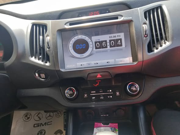 كيا سبورتاج 2012 - صورة 1