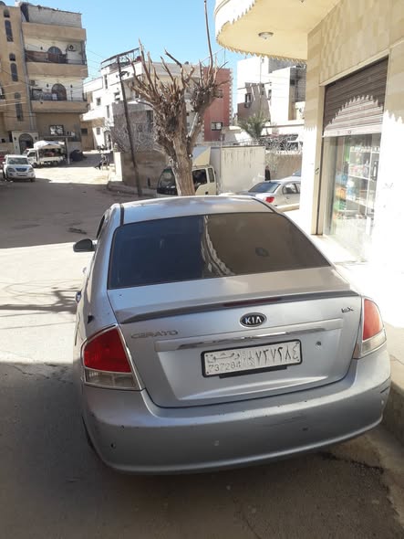 كيا سيراتو 2008 - صورة 2