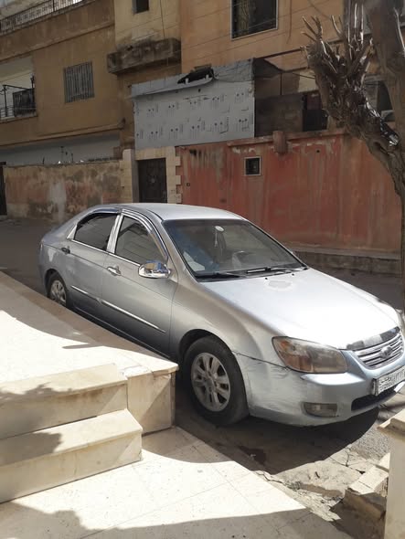 كيا سيراتو 2008 - صورة 3