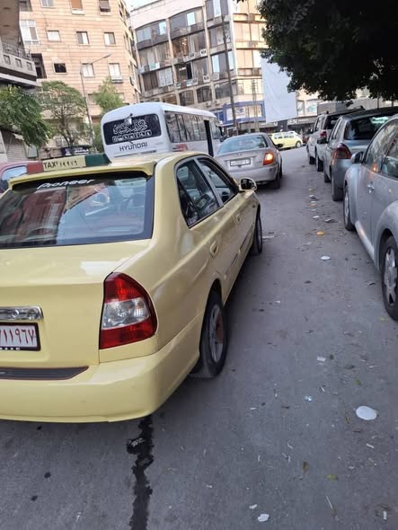 هيونداي فيرنا 2012 - صورة 2