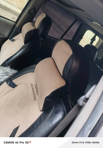 هيونداي سنتفي 2005 - صورة 2