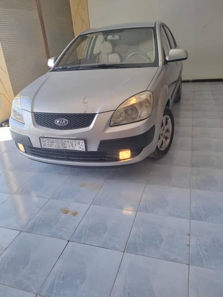 كيا ريو 2008 - صورة 3