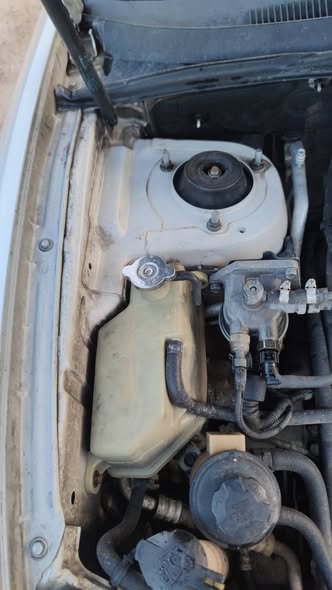 هيونداي سانتافي 2003 - صورة 1