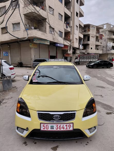 كيا ريو 2010 - صورة 3