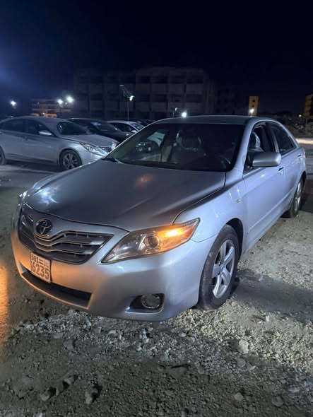 تويوتا كامري 2011 - صورة 2