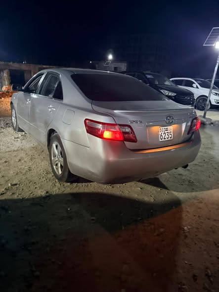 تويوتا كامري 2011 - صورة 3