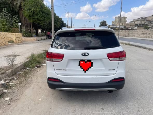 كيا سورينتو 2016 - صورة 3