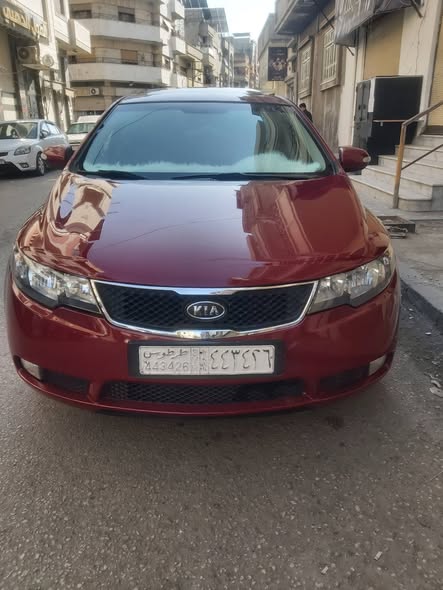 كيا فورتي 2010 - صورة 3
