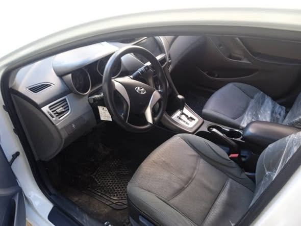 هيونداي إلنترا 2012 - صورة 2