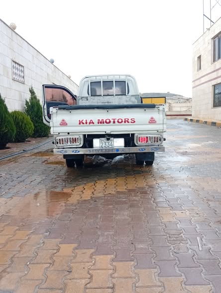 كيا بونجو 2012 - صورة 2