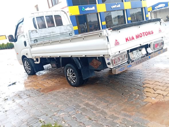 كيا بونجو 2012 - صورة 5