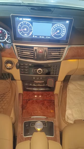 مرسيدس E250 2014 - صورة 3