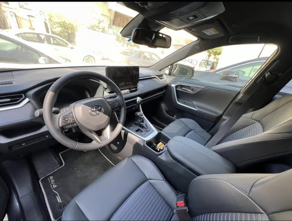 تيوتا راف 4 2023 - صورة 2