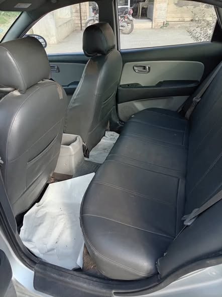 هيونداي افانتي 2008 - صورة 3