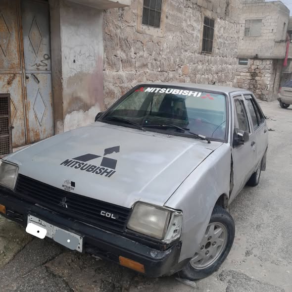 لانسر كولت 1983 - صورة 2