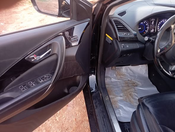 هيونداي ازيرا 2012 - صورة 2